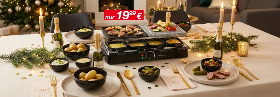 Eine festliche Ausstellung wunderschön dekorierter Geschenkdosen und -schachteln in verschiedenen Formen vor einem leuchtend roten Hintergrund. Weihnachtsdekoration inklusive.