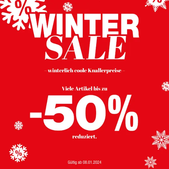 Rotes Werbebanner, das einen Winterschlussverkauf mit Rabatten von bis zu 50 % auf verschiedene Artikel 